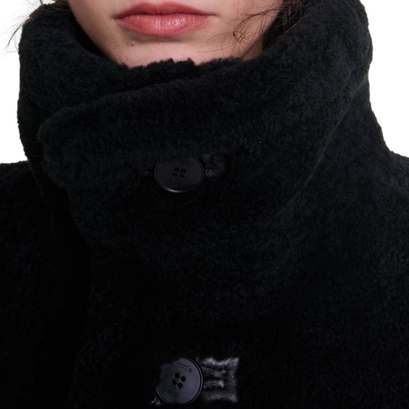 Gold Reversible Shearling Jacket - Picture 5 of 9